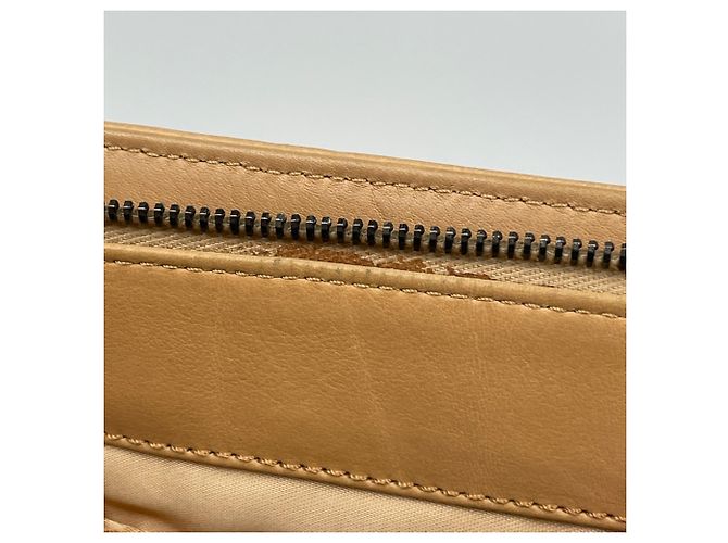 Chanel Handtasche aus beigem Leder - Ansicht 9