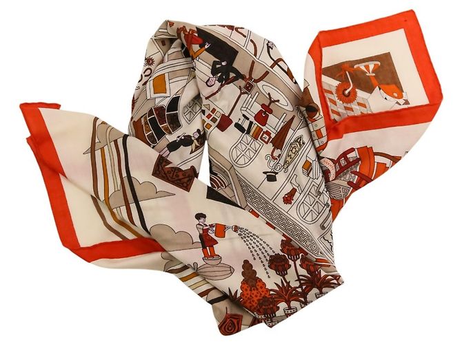 Hermès Foulard in cashmere e seta Hermes La Maison des Carrés Beige Arancione - vista 4