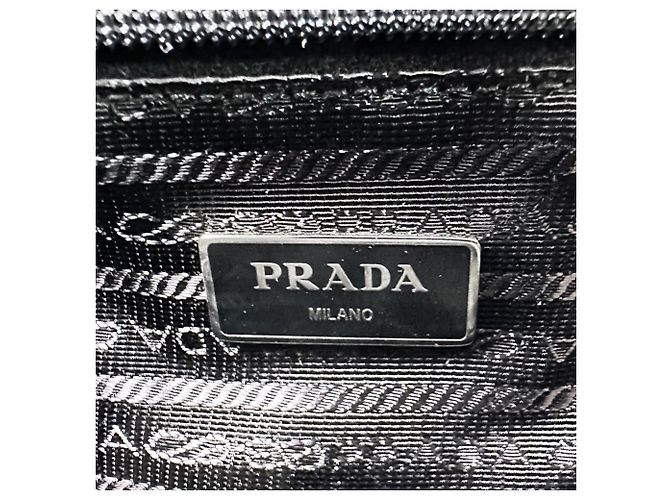 Prada Re-Nylon Handtaschen-Pouch Schwarz - Ansicht 13