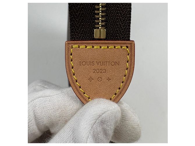 Borsa a Pochette Louis Vuitton Monogram Marrone - vista 4