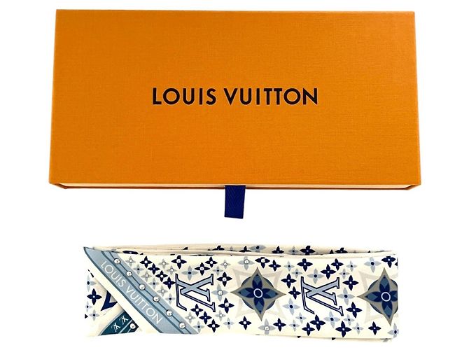 Louis Vuitton Bandeau BB Studded Narrow Scarf Bianco Blu - vista 11