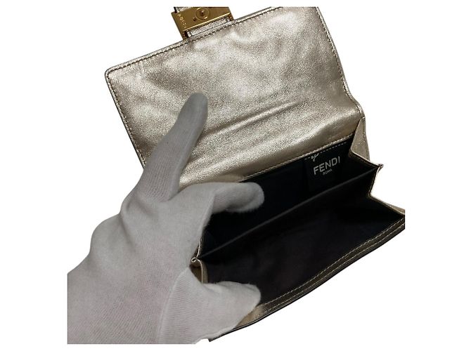 Fendi FF Pattern Gold Bi-Fold Wallet Golden - view 10