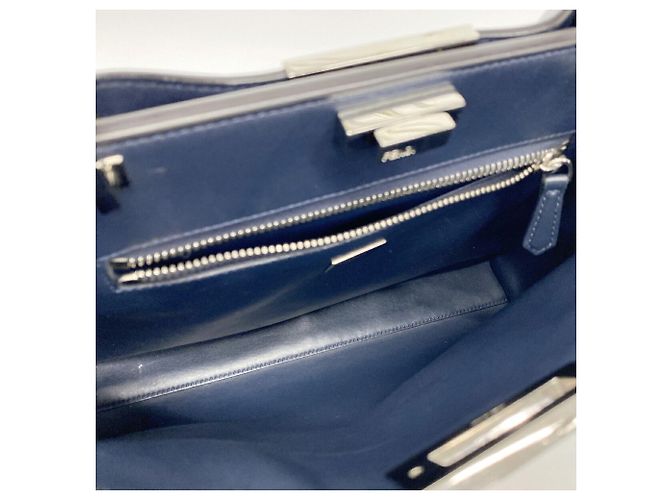 Fendi Peekaboo Essential Handtasche aus Leder Braun - Ansicht 4