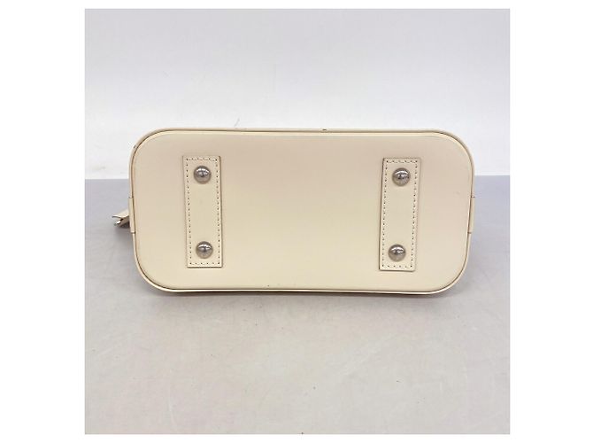 Borsa a mano Louis Vuitton Alma BB in pelle Epi Bianco - vista 3