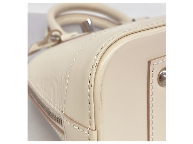 Borsa a mano Louis Vuitton Alma BB in pelle Epi Bianco - vista 6