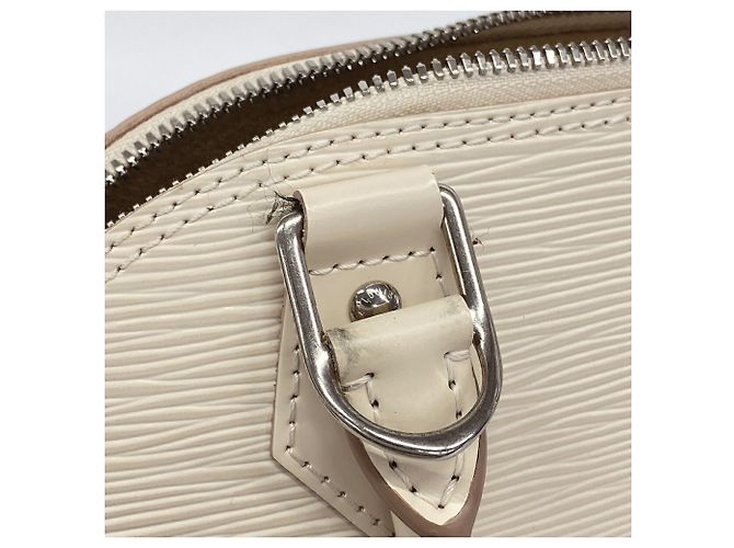Borsa a mano Louis Vuitton Alma BB in pelle Epi Bianco - vista 9