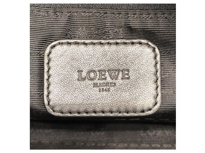Borsa LOEWE Anagram Amazona 28 Argento D'oro - vista 4