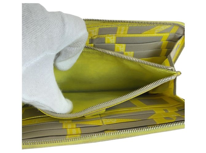 Azap Hermès Cartera larga Hermes de piel Epsom Amarillo - vista 9