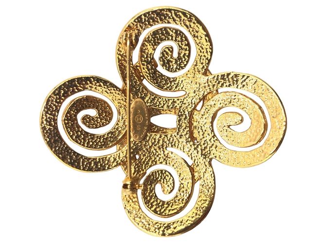 Timeless Spilla Chanel Vintage Coco Mark in metallo dorato D'oro - vista 2