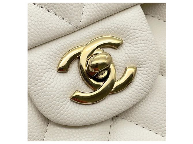 Borsa a tracolla Chanel Matelassé con catena bianca Bianco - vista 12