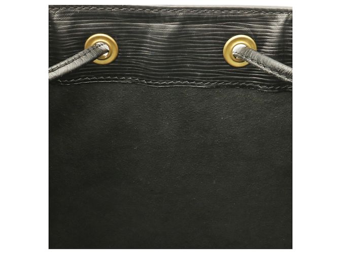 Borsa a tracolla Louis Vuitton Epi Noe Noir Nero - vista 8