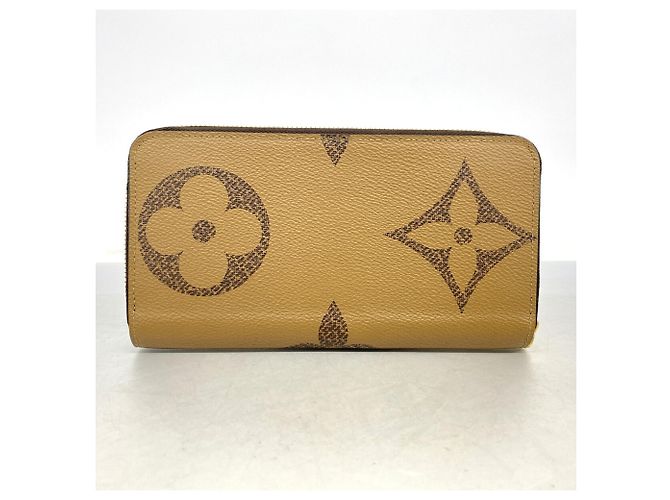 Cartera Zippy Monogram Giant Reverse Louis Vuitton Castaño - vista 9