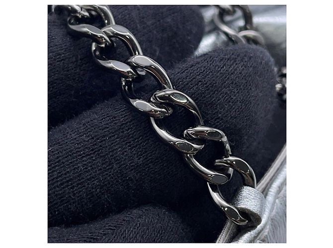 Borsa a tracolla con catena in pelle Chanel Gabrielle Argento - vista 8
