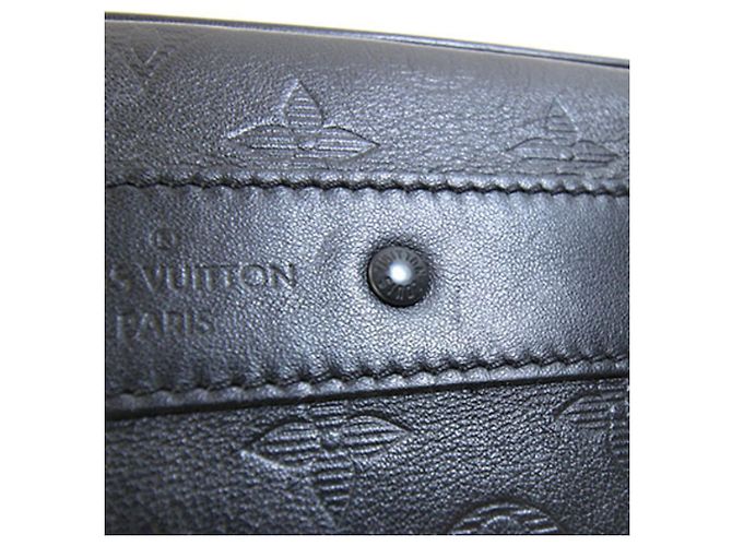 Borsa a pochette Louis Vuitton Monogram Shadow Nero - vista 8