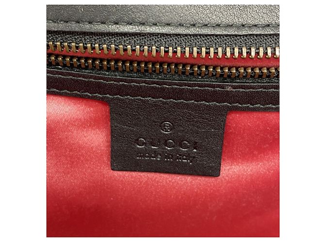 Borsa a tracolla Gucci GG Marmont in velluto nero - vista 5