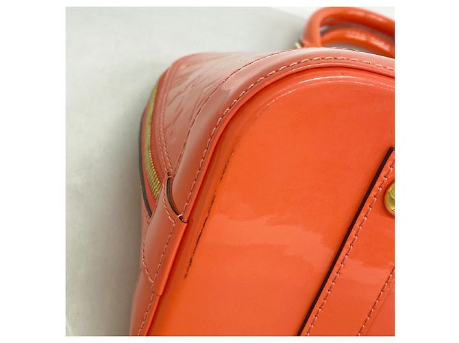 Sac à main Louis Vuitton Alma PM Vernis Rose - vue 6