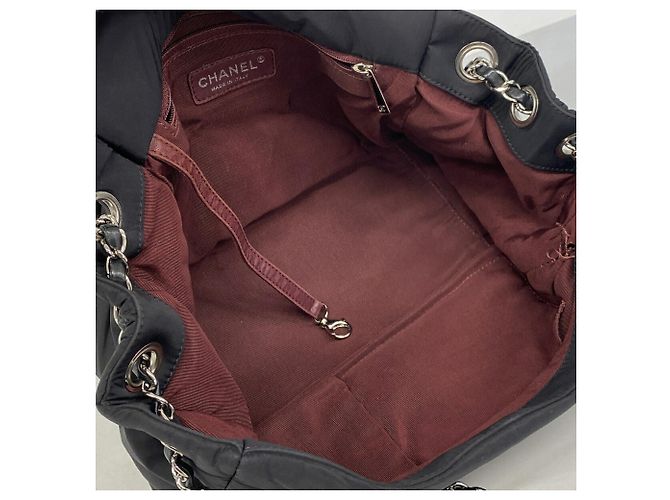 Borsa a tracolla Chanel in nylon nero - vista 4