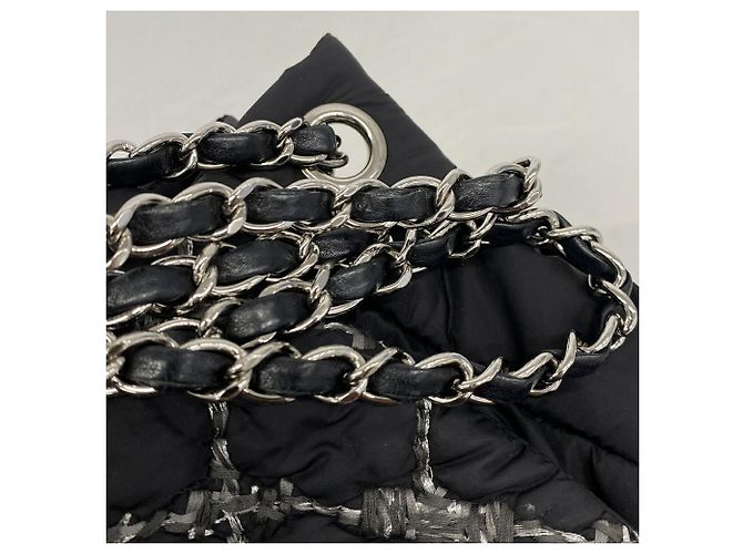 Borsa a tracolla Chanel in nylon nero - vista 8
