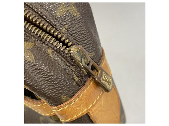 Sac pochette Louis Vuitton Monogram Compiegne 28 Marron - vue 11