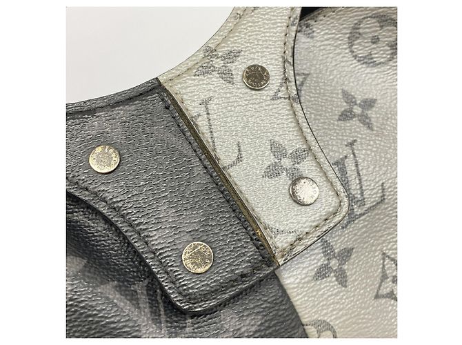 Borsa Tote Split Louis Vuitton Monogram Eclipse M43816 Marrone Nero - vista 10