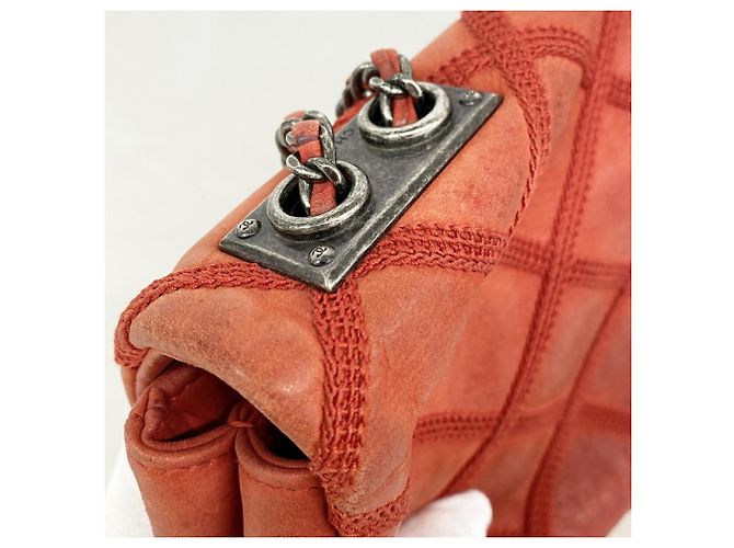 Borsa a tracolla Chanel Wild Stitch rossa Rosso - vista 8