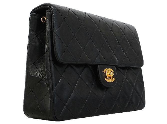 Borsa a tracolla Chanel Mini Matelassé con catena Nero - vista 2