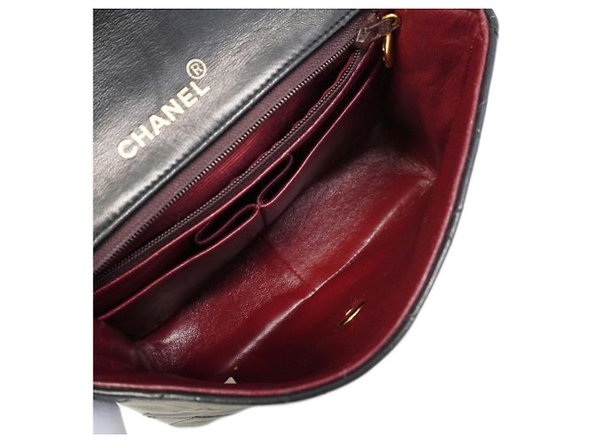 Borsa a tracolla Chanel Mini Matelassé con catena Nero - vista 4