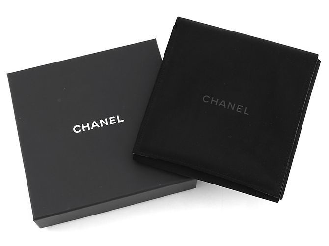 Collana Chanel Coco Mark Heart D'oro - vista 12