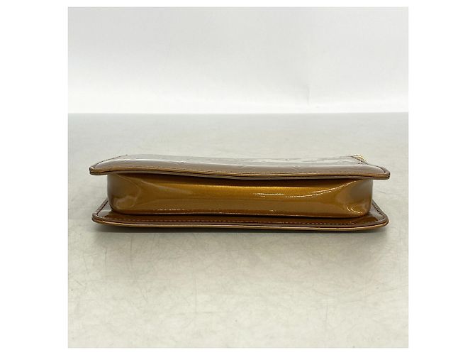Pouch Louis Vuitton Vernis Lexington in Bronze Bronzo - vista 3