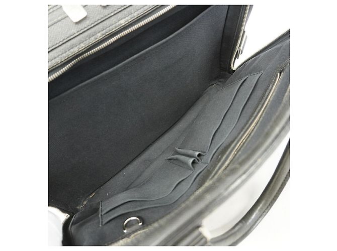 Louis Vuitton Taiga Neo Alexander Briefcase Grigio - vista 4