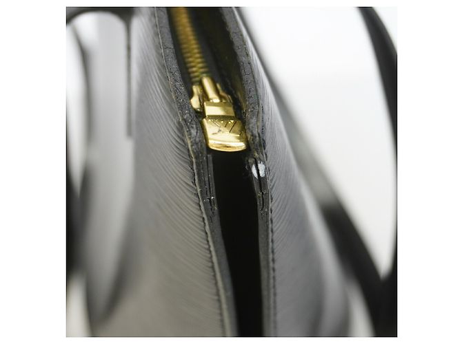 Borsa a tracolla Louis Vuitton Epi Saint Jacques Nero - vista 8