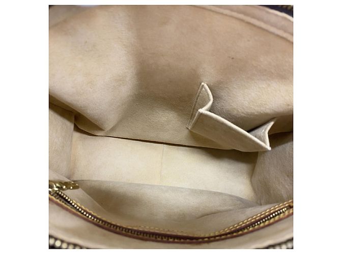 Borsa a tracolla Louis Vuitton Monogram Looping GM Marrone - vista 4