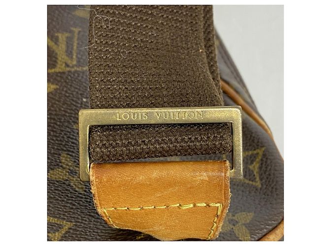 Borsa a tracolla Louis Vuitton Monogram Pochette Gange Brown Marrone - vista 11