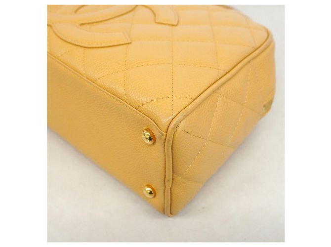 Timeless Borsa Chanel Matelassé in Beige - vista 8