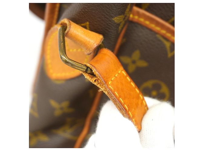 Bolsa de Ombro Louis Vuitton Monogram Gibeciere GM Marrom - vista 8