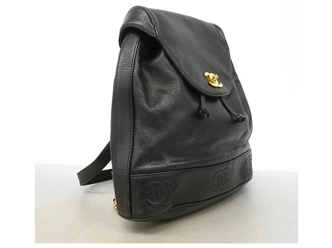 Zaino Chanel Triple Coco in pelle caviar Nero - vista 2