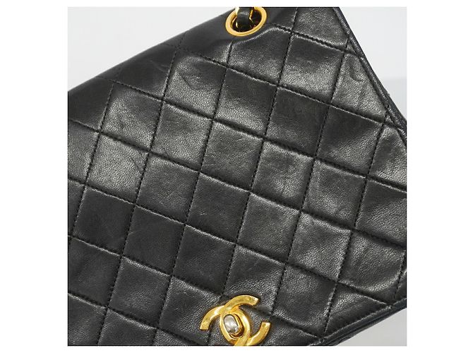 Chanel Matelassé Schultertasche Schwarz - Ansicht 10