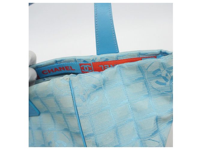 Borsa Tote Chanel New Travel in nylon Blu - vista 7