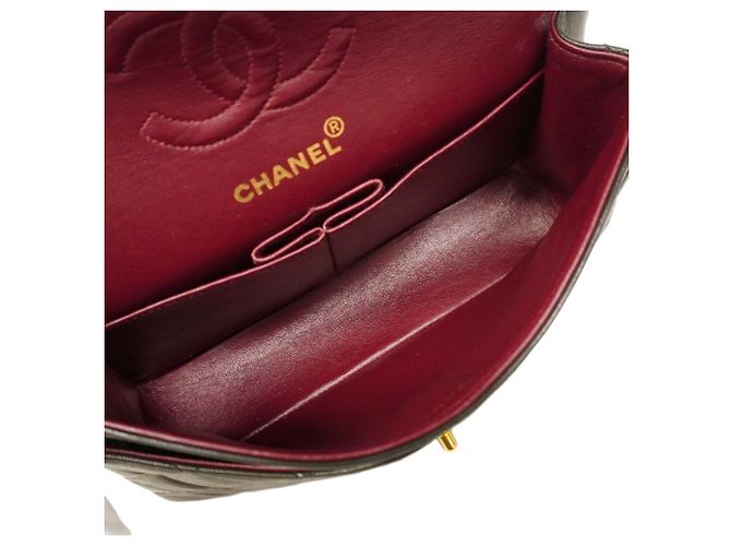 Chanel Matelassé Schultertasche Schwarz - Ansicht 4
