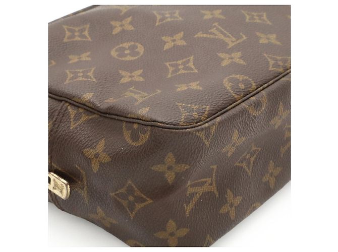 Louis Vuitton Trousse Toilette 28 Marrone - vista 3
