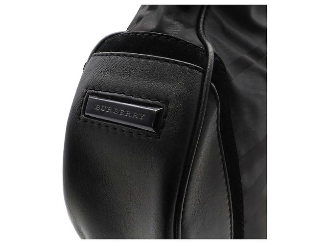 Borsa a tracolla Burberry Shadow Check Nero - vista 4