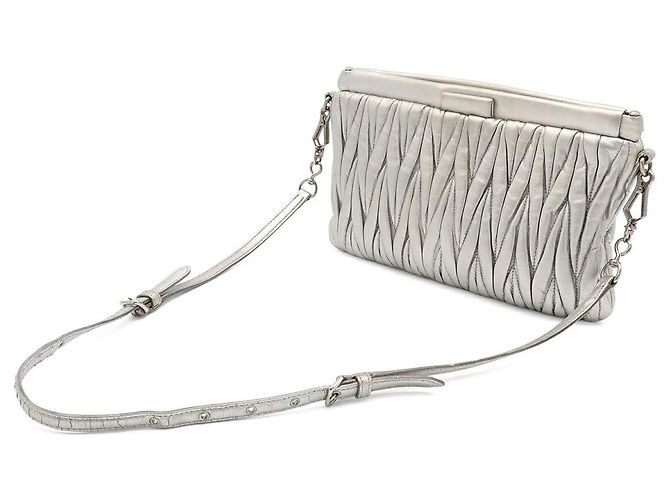 Borsa a spalla Miu Miu Matelassé Gather Argento Metallico - vista 2