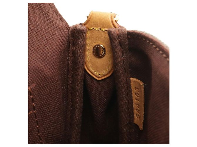 Borsa a tracolla Louis Vuitton Favorite PM Marrone - vista 7