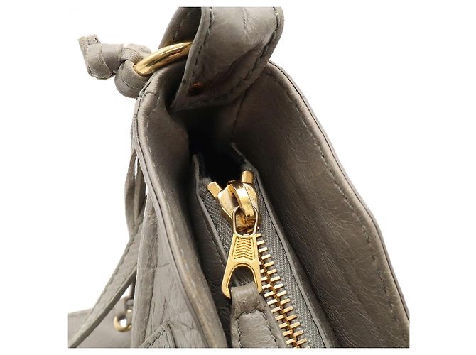 Borsa a tracolla Balenciaga Giant Hip Grigio - vista 4