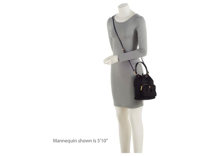 Prada Re-Nylon Duet Beuteltasche mit Kordzug Schwarz - Ansicht 5