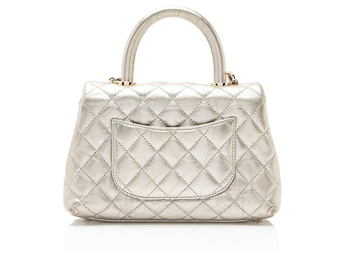 Gabrielle Sac Chanel Coco Top Handle Medium Flap Bag en veau vieilli métallisé Doré - vue 3