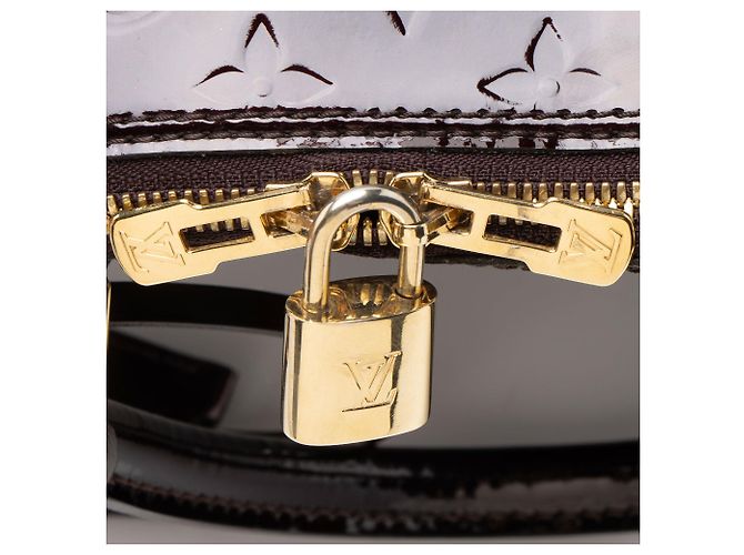 Borsa Satchel Louis Vuitton Monogram Vernis Alma GM Rosso - vista 9