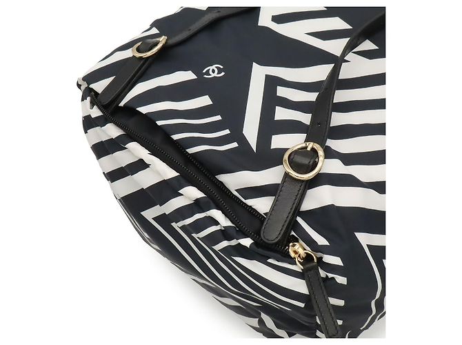2.55 Chanel Coco Beach Backpack Multiple colors - view 8