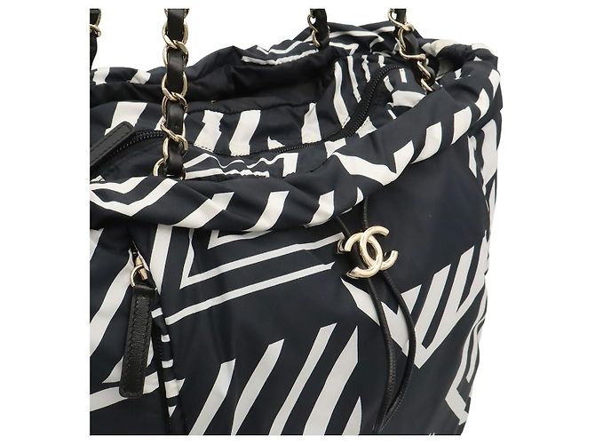 2.55 Chanel Coco Beach Backpack Multiple colors - view 9
