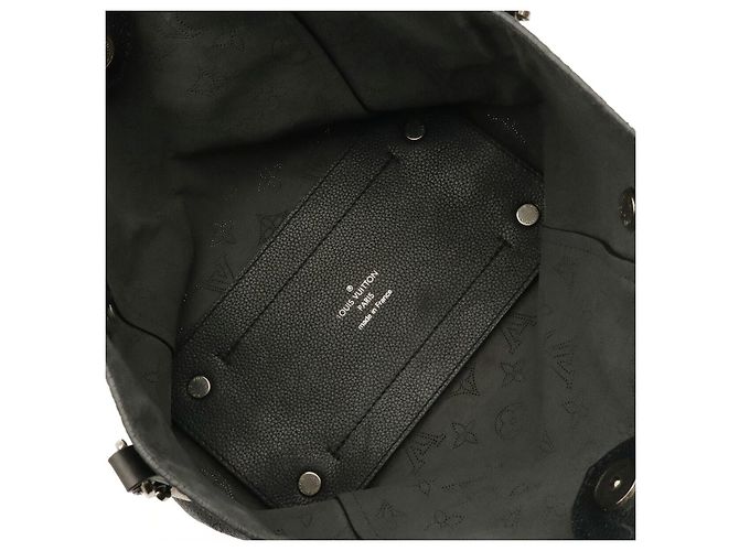Bolsa Louis Vuitton Mahina Hina PM Preto - vista 8